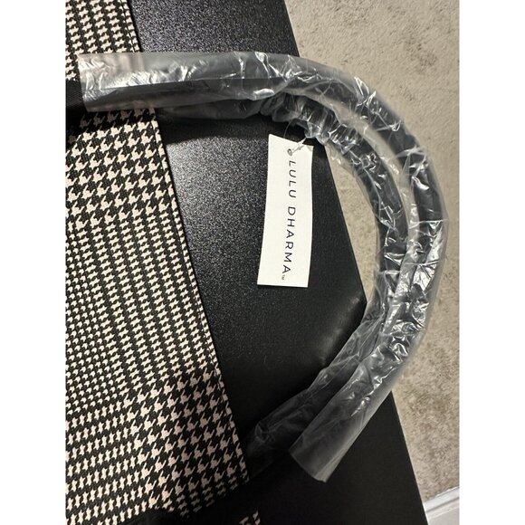 Lulu Dharma Pink/ Black Plaid Frasier Weekender Bag Overnight Travel Tote NWT - Picture 3 of 7